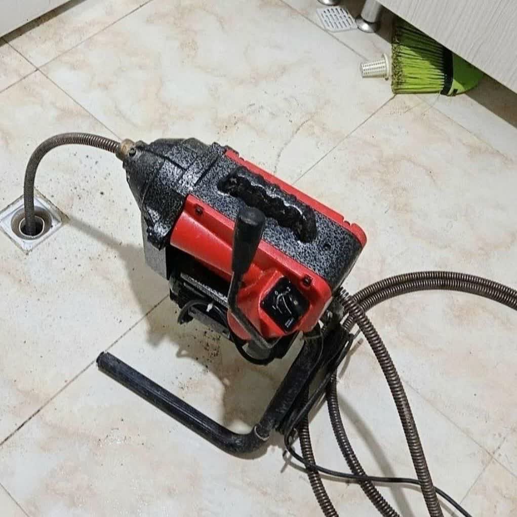رفع انسداد و گرفتگی لوله آشپزخانه